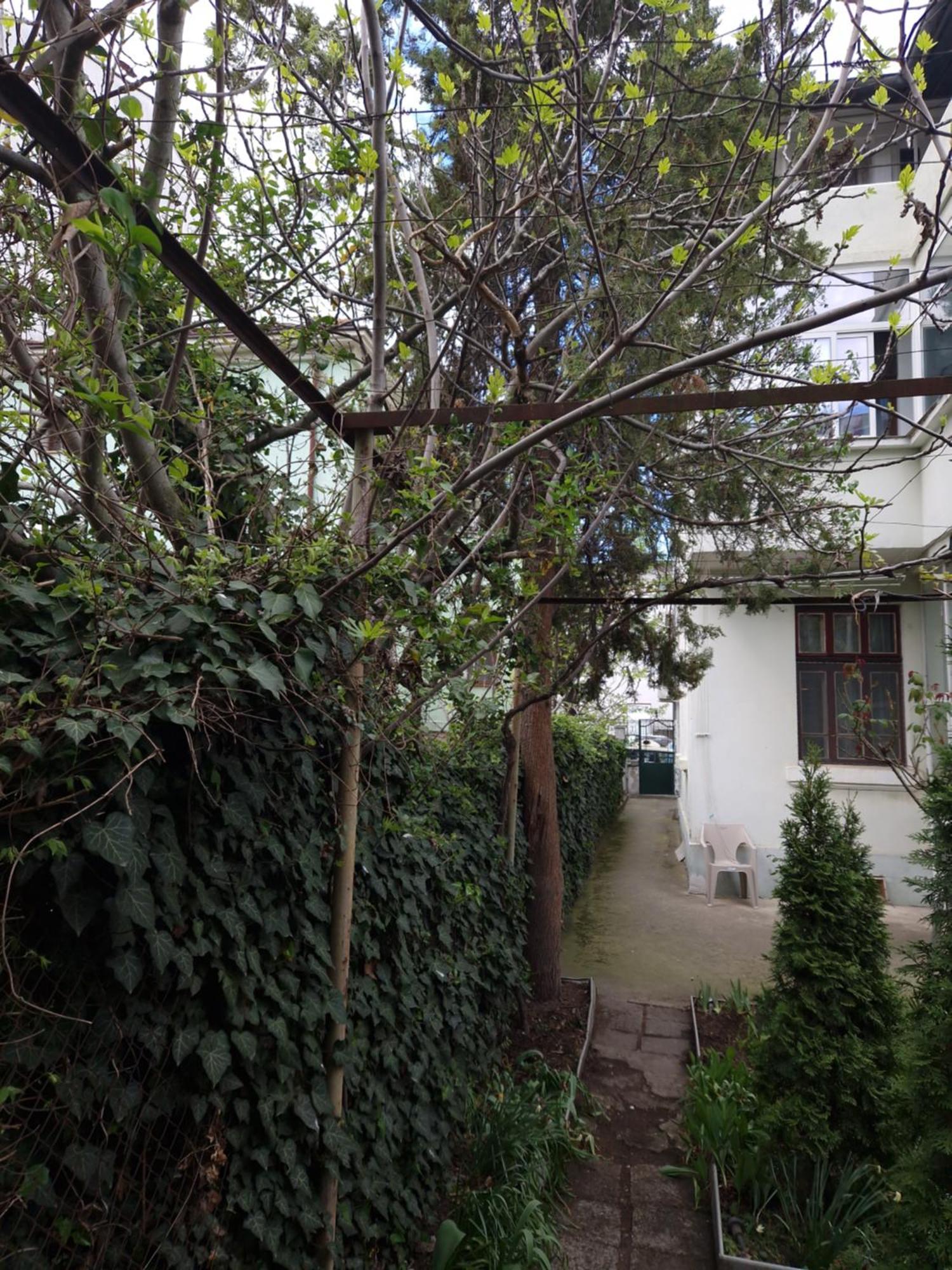Appartamento Етаж От Къща С Двор Burgas Esterno foto
